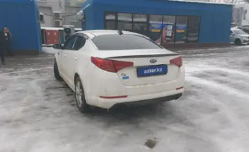 Kia K5 2010 года за 4 300 000 тг. в Алматы фото 4