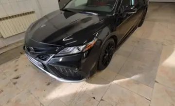 Toyota Camry 2022 года за 16 000 000 тг. в Актобе фото 1