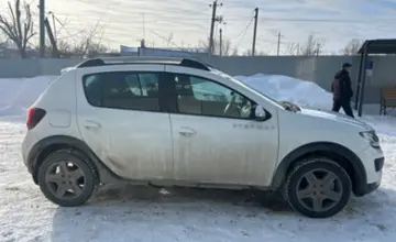 Renault Sandero 2018 года за 3 000 000 тг. в Уральск фото 4