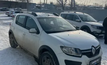 Renault Sandero 2018 года за 3 000 000 тг. в Уральск фото 3