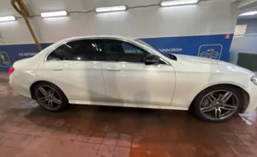 Mercedes-Benz E-Класс 2019 года за 21 000 000 тг. в Астана фото 4