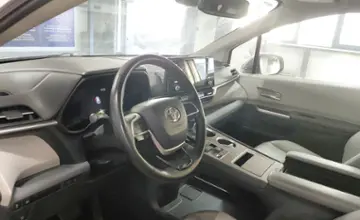 Toyota Sienna 2022 года за 26 000 000 тг. в Астана фото 5