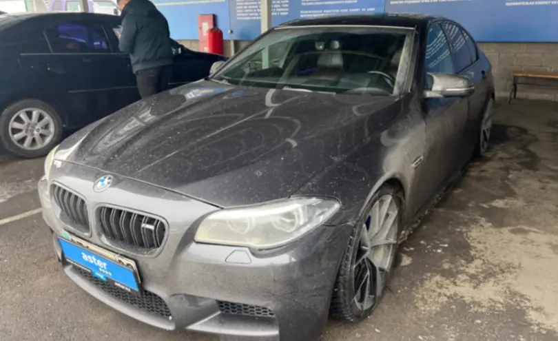 BMW 5 серии 2013 года за 13 000 000 тг. в Алматы