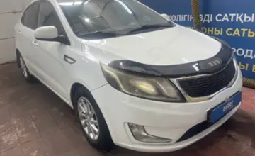 Kia Rio 2013 года за 2 800 000 тг. в Астана фото 3