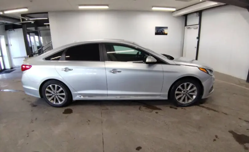 Hyundai Sonata 2016 года за 8 200 000 тг. в Астана фото 4
