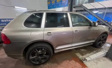 Porsche Cayenne 2006 года за 10 000 000 тг. в Астана фото 4