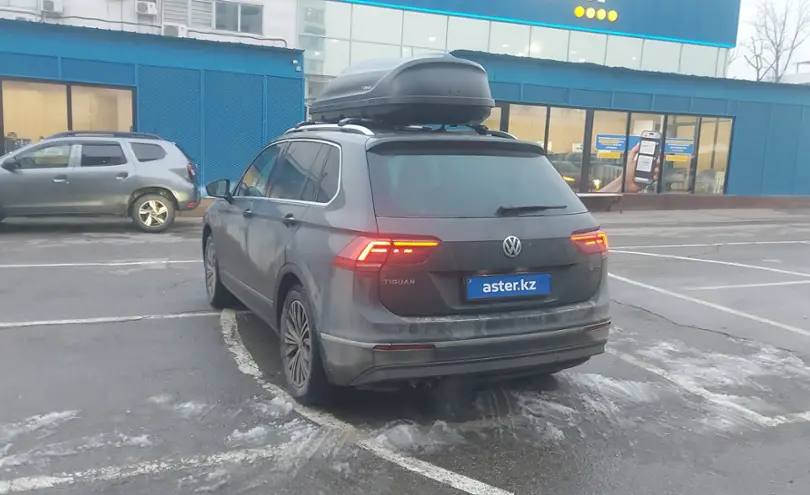 Volkswagen Tiguan 2018 года за 12 000 000 тг. в Алматы фото 4