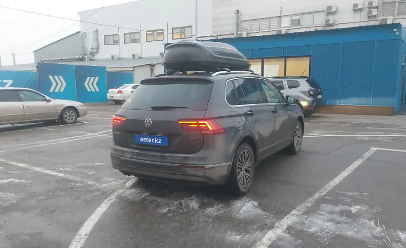Volkswagen Tiguan 2018 года за 12 000 000 тг. в Алматы фото 3