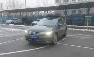 Volkswagen Tiguan 2018 года за 12 000 000 тг. в Алматы фото 1
