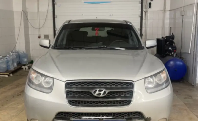 Hyundai Santa Fe 2006 года за 5 500 000 тг. в Актобе фото 2
