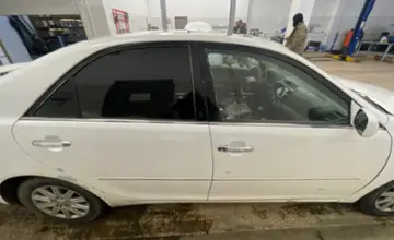 Toyota Camry 2004 года за 3 500 000 тг. в Актобе фото 4