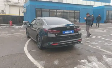 Kia K5 2018 года за 8 000 000 тг. в Алматы фото 4