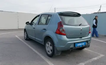 Renault Sandero 2013 года за 3 500 000 тг. в Шымкент фото 4