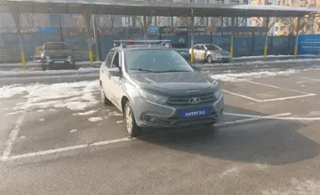 LADA (ВАЗ) Granta 2020 года за 3 000 000 тг. в Алматы фото 2