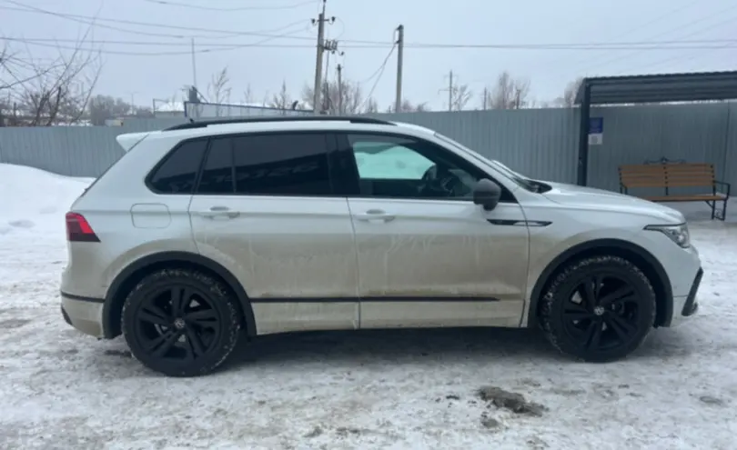 Volkswagen Tiguan 2021 года за 19 000 000 тг. в Уральск фото 4