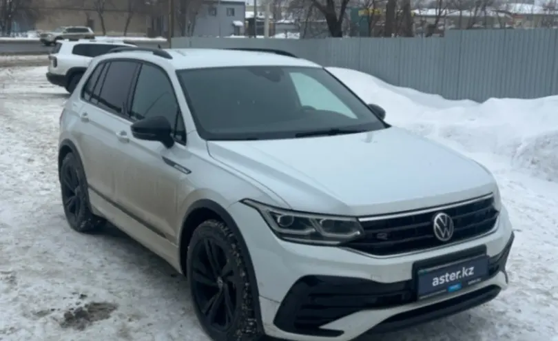 Volkswagen Tiguan 2021 года за 19 000 000 тг. в Уральск фото 3