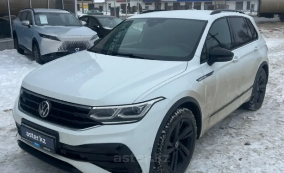 Volkswagen Tiguan 2021 года за 19 000 000 тг. в Уральск