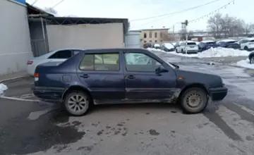 Volkswagen Vento 1993 года за 800 000 тг. в Тараз фото 4