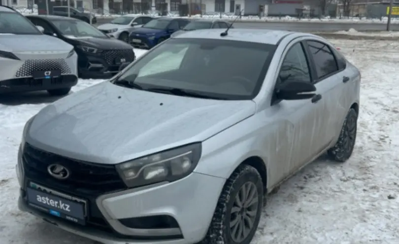 LADA (ВАЗ) Vesta 2018 года за 2 950 000 тг. в Уральск