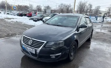 Volkswagen Passat 2005 года за 3 100 000 тг. в Тараз фото 1
