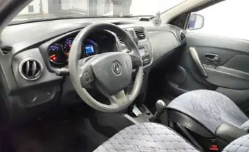 Renault Sandero 2015 года за 3 900 000 тг. в Астана фото 5