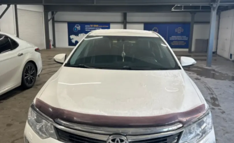 Toyota Camry 2015 года за 10 500 000 тг. в Астана фото 2