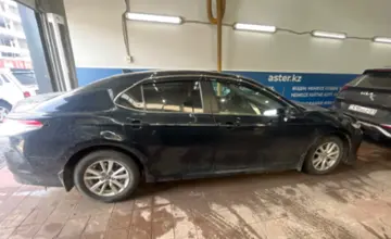 Toyota Camry 2019 года за 11 000 000 тг. в Астана фото 4
