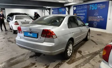 Honda Civic 2003 года за 3 200 000 тг. в Астана фото 3