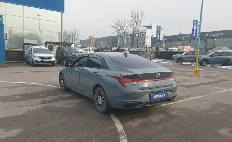 Hyundai Elantra 2022 года за 9 000 000 тг. в Алматы фото 4