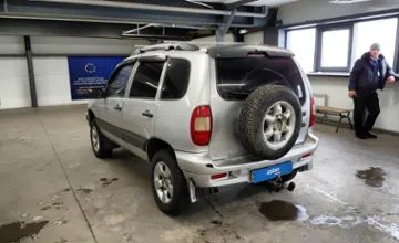 Chevrolet Niva 2005 года за 2 000 000 тг. в Астана фото 4