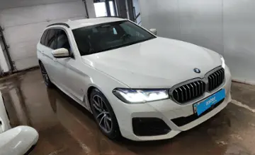 BMW 5 серии 2022 года за 43 000 000 тг. в Астана фото 2