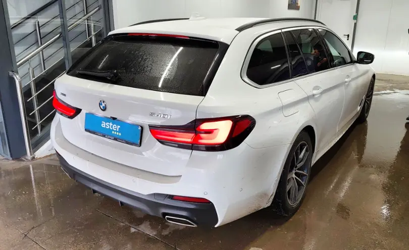 BMW 5 серии 2022 года за 43 000 000 тг. в Астана фото 3