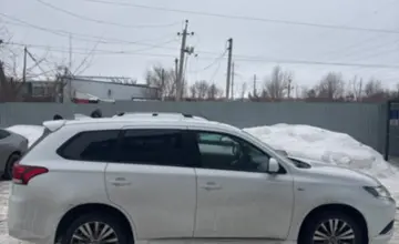 Mitsubishi Outlander 2022 года за 11 000 000 тг. в Уральск фото 4