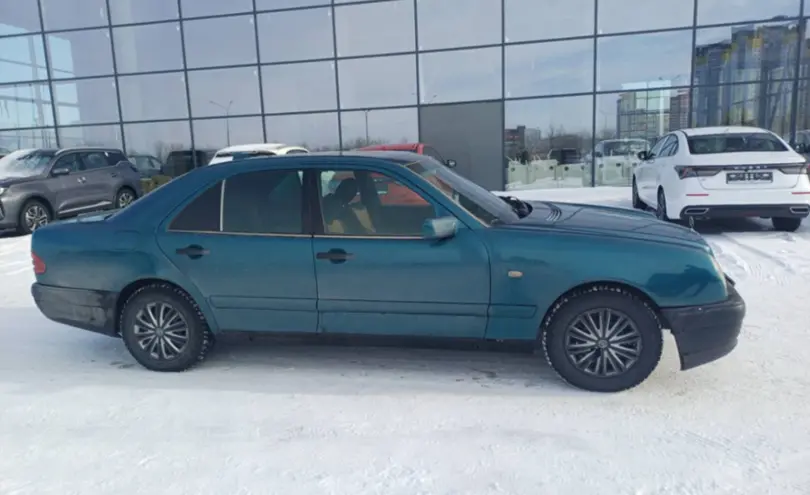 Mercedes-Benz E-Класс 1998 года за 2 000 000 тг. в Караганда фото 4
