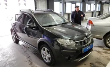 Renault Sandero 2017 года за 5 500 000 тг. в Астана фото 2
