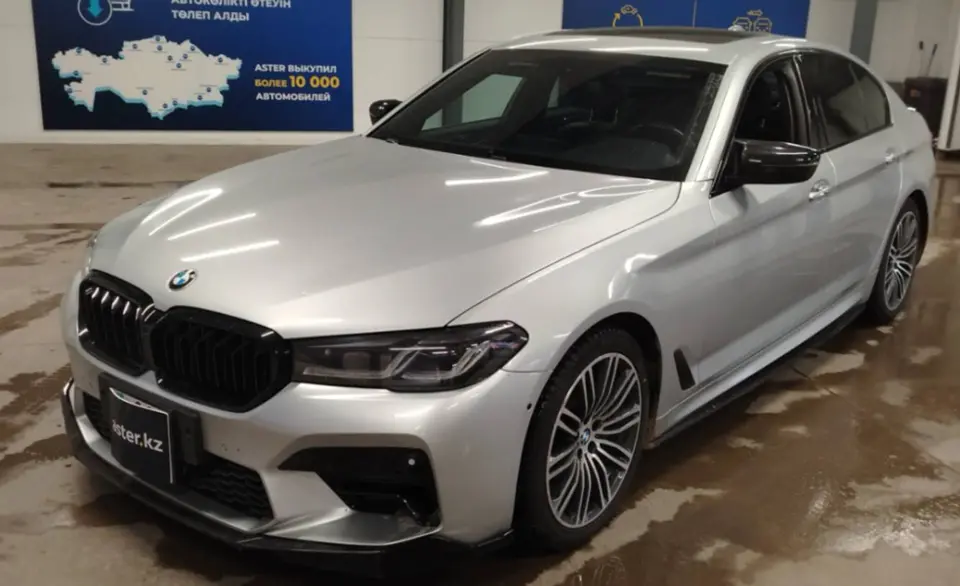 BMW 5 серии 2018 года за 21 000 000 тг. в Астана