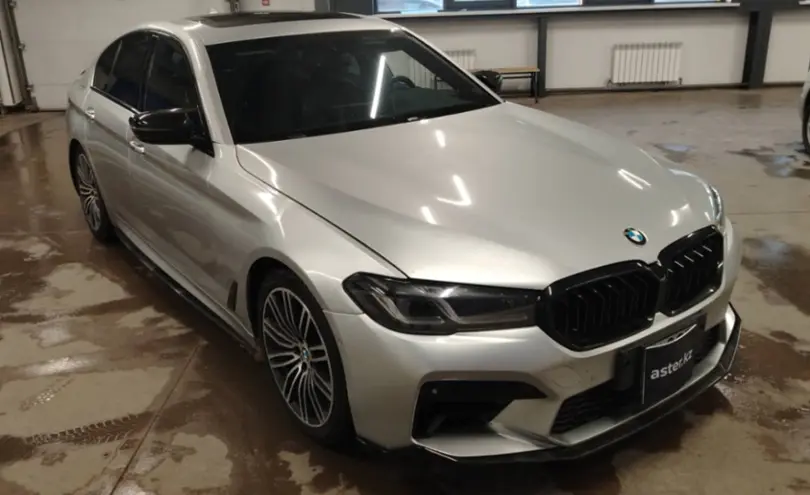 BMW 5 серии 2018 года за 21 000 000 тг. в Астана фото 3