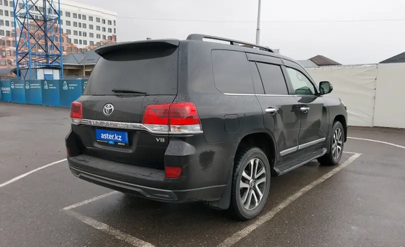 Toyota Land Cruiser 2017 года за 35 000 000 тг. в Шымкент фото 3