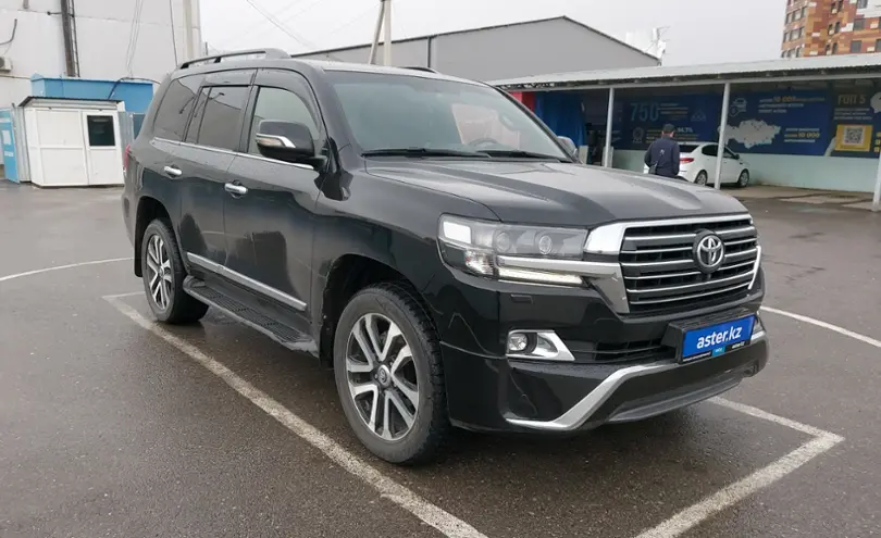 Toyota Land Cruiser 2017 года за 35 000 000 тг. в Шымкент фото 2