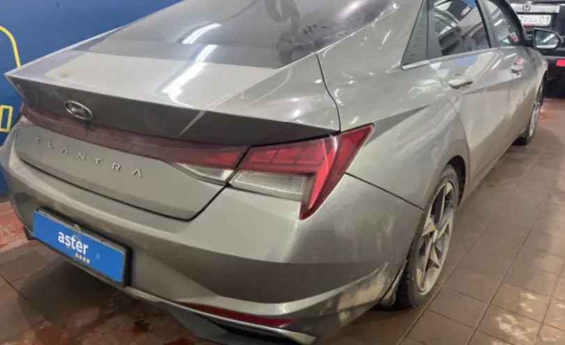 Hyundai Elantra 2021 года за 9 500 000 тг. в Астана фото 5