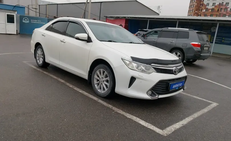 Toyota Camry 2016 года за 11 000 000 тг. в Шымкент фото 2