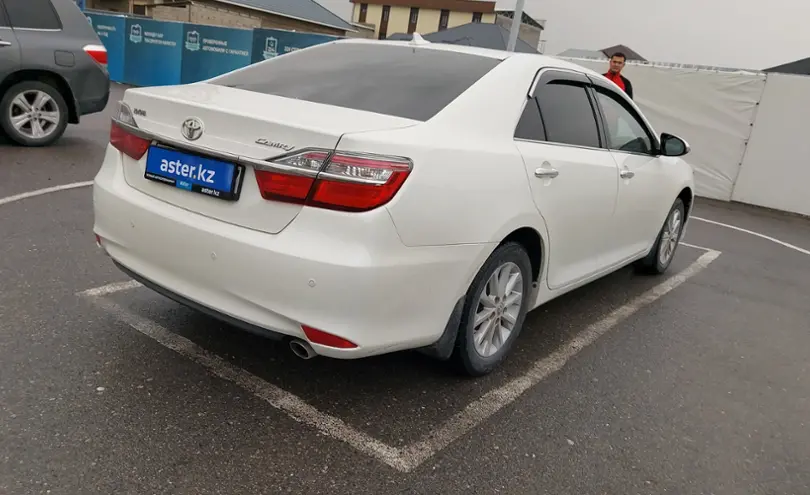 Toyota Camry 2016 года за 11 000 000 тг. в Шымкент фото 3
