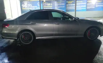 Mercedes-Benz E-Класс 2013 года за 10 000 000 тг. в Тараз фото 4
