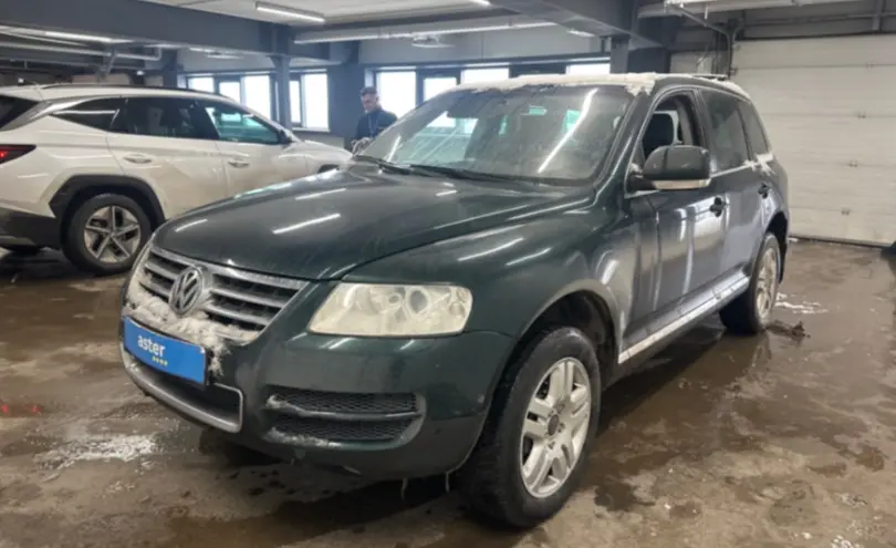 Volkswagen Touareg 2005 года за 4 500 000 тг. в Астана