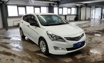 Hyundai Solaris 2015 года за 5 500 000 тг. в Астана фото 2