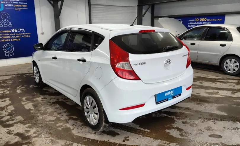 Hyundai Solaris 2015 года за 5 500 000 тг. в Астана фото 4