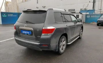 Toyota Highlander 2011 года за 13 000 000 тг. в Шымкент фото 3