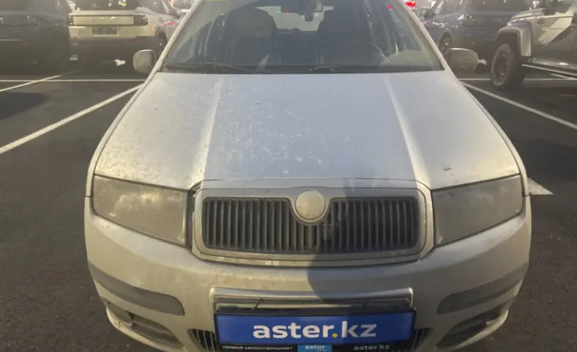 Skoda Fabia 2006 года за 2 500 000 тг. в Алматы фото 2