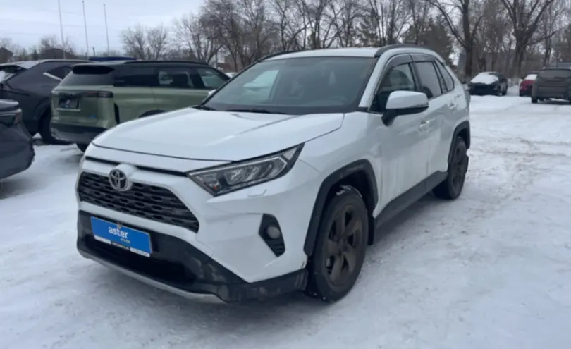 Toyota RAV4 2020 года за 15 500 000 тг. в Актобе
