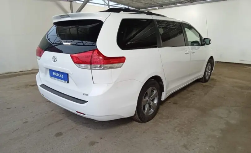 Toyota Sienna 2010 года за 11 500 000 тг. в Кызылорда фото 5